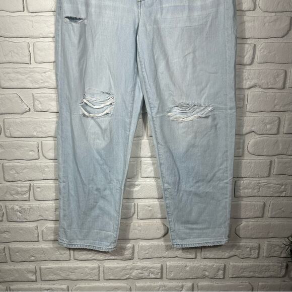Madewell The Slouchy Boyjean  Distressed Light Wash Size 29 Petite - Picture 13 of 13